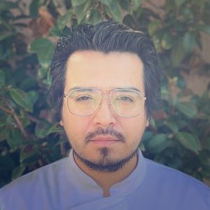 Meet your Posher, Luis